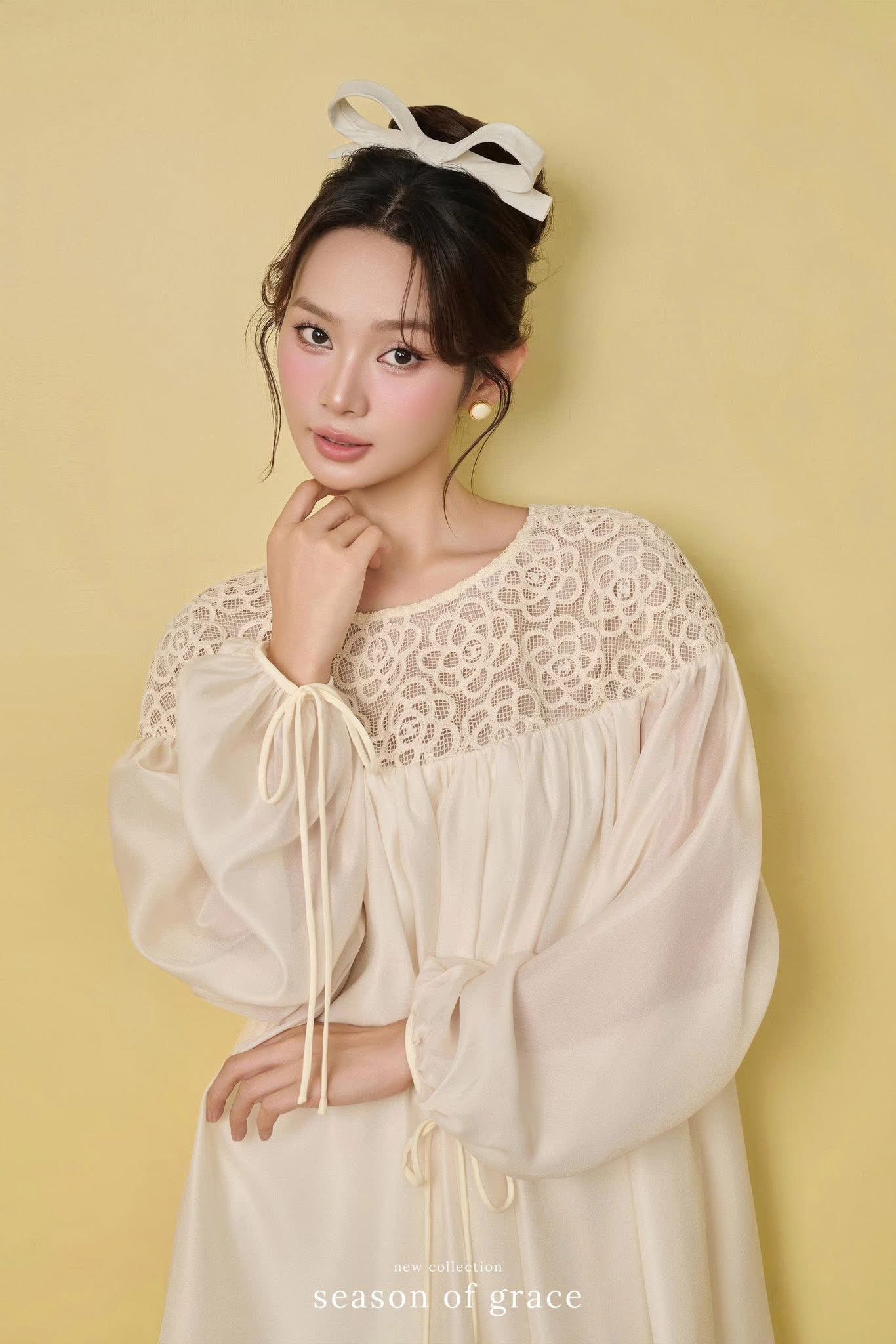 Babydoll Lace Floral Neck Dress