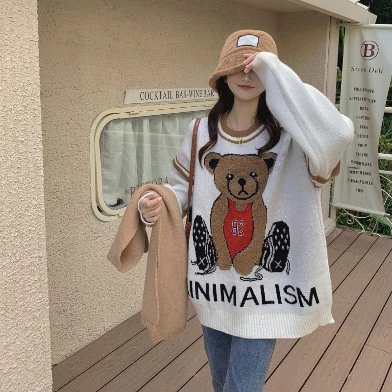 Round Neck Batwing Sleeve Cute Bear Knit Sweater