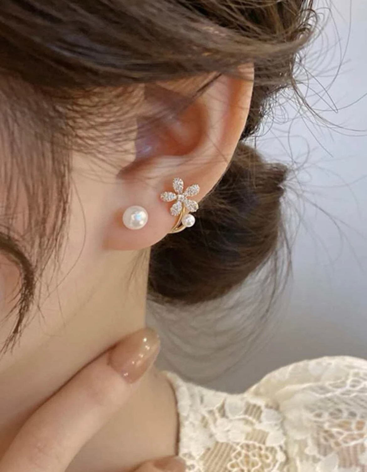 Pearl & Flower Earrings